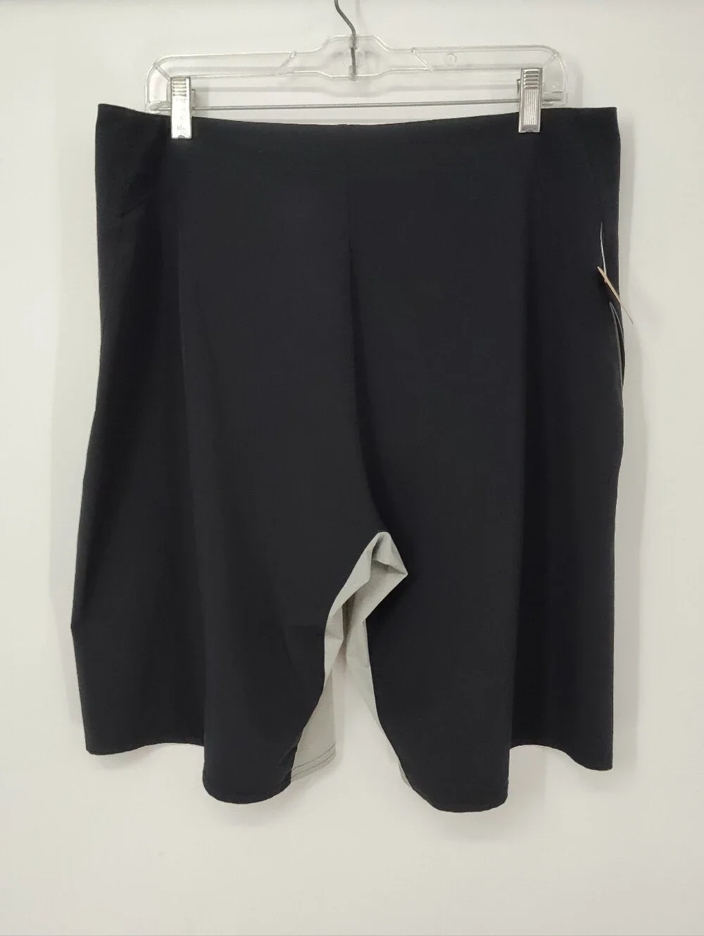 Reebok Men's Black CrossFit Hybrids with Gray Panels Size Large
